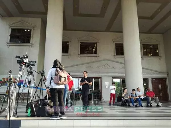 【加控新罪名】羅絲瑪今日再出庭被控,被揭發在家巨大賄款!500萬?500萬?!