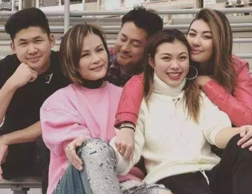 繼馬德鍾兒子出道後,王敏德兒子也要出道,但他的顏值卻不如爸爸!