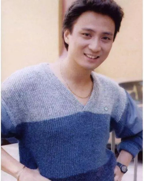 繼馬德鍾兒子出道後,王敏德兒子也要出道,但他的顏值卻不如爸爸!