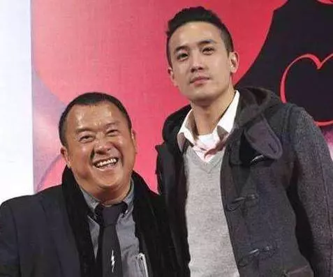 繼馬德鍾兒子出道後,王敏德兒子也要出道,但他的顏值卻不如爸爸!