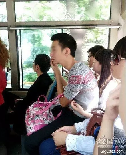 26張爆笑內涵圖!妹子,你這樣到底是讓不讓人家安心上課的啊!