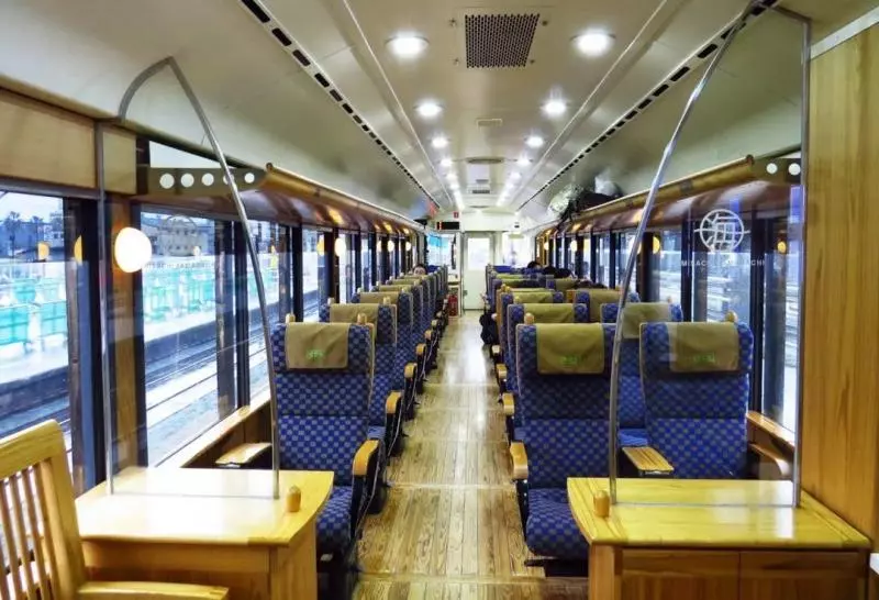吃喝玩樂日本游丨日本最有特色的小火車,都在這裡了