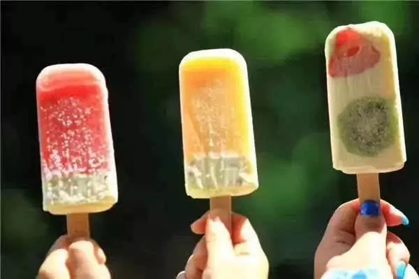 在家自製雪糕的方法,五分鐘學會,味道比哈根達斯還贊