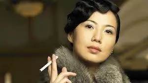 王晶電視劇《好萊塢有個大老千》捧愛女王子涵為「晶女郎」- 歷代「晶女郎」盤點!