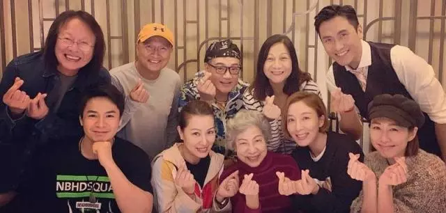 她是古天樂唯一承認女友,44歲依舊膚白貌美,同框胡定欣無壓力!