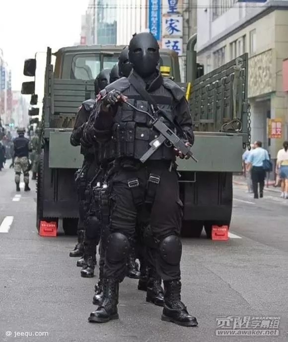 世界上最「可怕」的六支軍隊!台灣跟大陸竟然都上榜了!到底誰的裝扮配備最厲害...