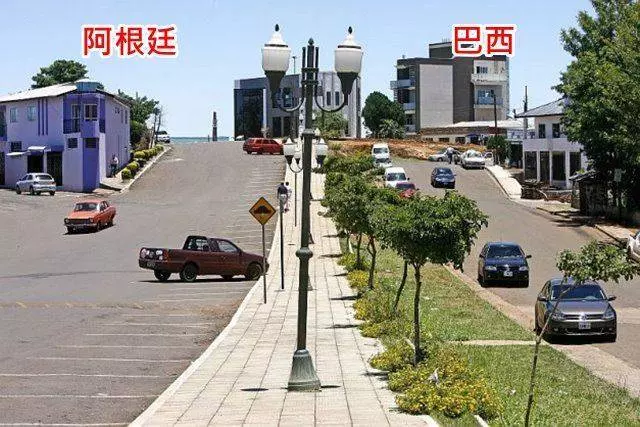 一條界線兩個世界!盤點《各國邊境線》住在線中間的要算哪國人?
