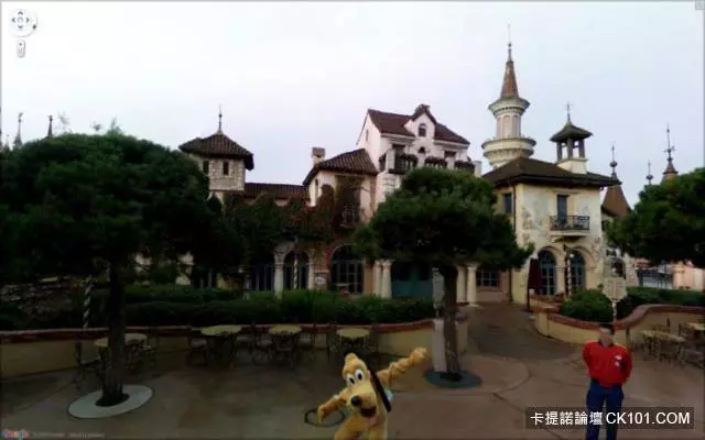 那台車裝的是屍體嗎...14張超詭異恐怖的Google街景圖 想不到外星人也不小心入鏡了...