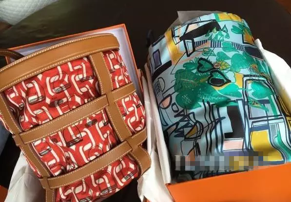 袁詠儀買包狂熱,張智霖束手無策,深扒袁詠儀到底擁有多少包包