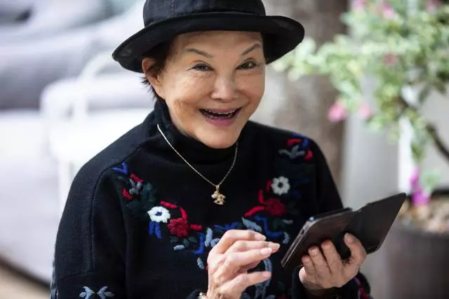 74歲白韻琴姐弟戀30年笑對丈夫被嘲吃軟飯,夫婦聯名物業總值4億!