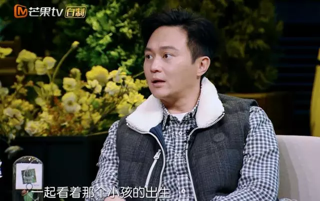 袁詠儀產前照曝光,不是圓肚子而是尖肚子,魔童出生時尿醫生一身!