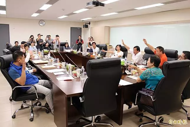 近20萬老人福利被砍!彰化369敬老禮金沒了