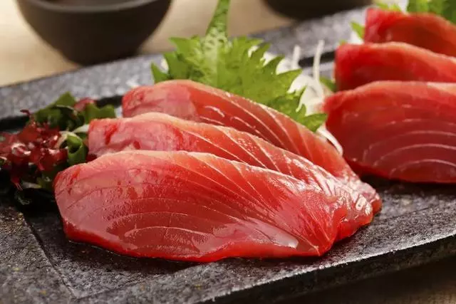 生魚切片,就是生魚片嗎?