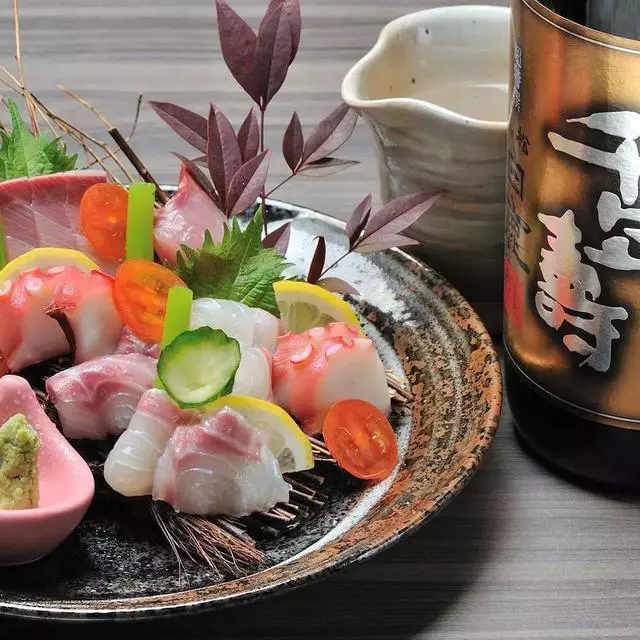 生魚切片,就是生魚片嗎?