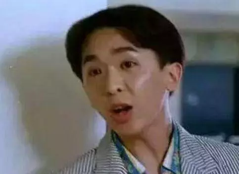 TVB億萬富翁配角近照曝光,如今居然胖到肚腩都熬出來了,擁三妻還不足,現在又加多一個?