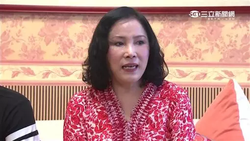 60歲親弟中風多年病逝!李亞萍忍淚「弟弟到天上陪爸媽了」 堅強扛責照顧年邁家人