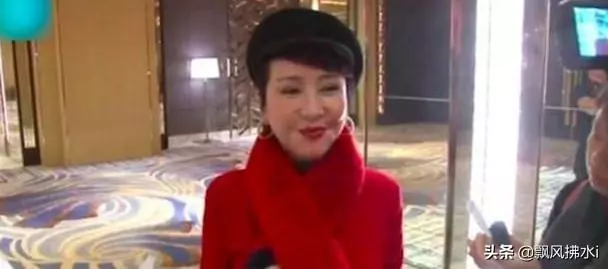 謝霆鋒親媽忍不住發聲,母親應盡母責,王菲未進家門先被訓?