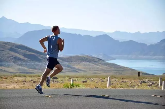 人體最佳運動階段表,你是什麼年紀,就做什麼運動!