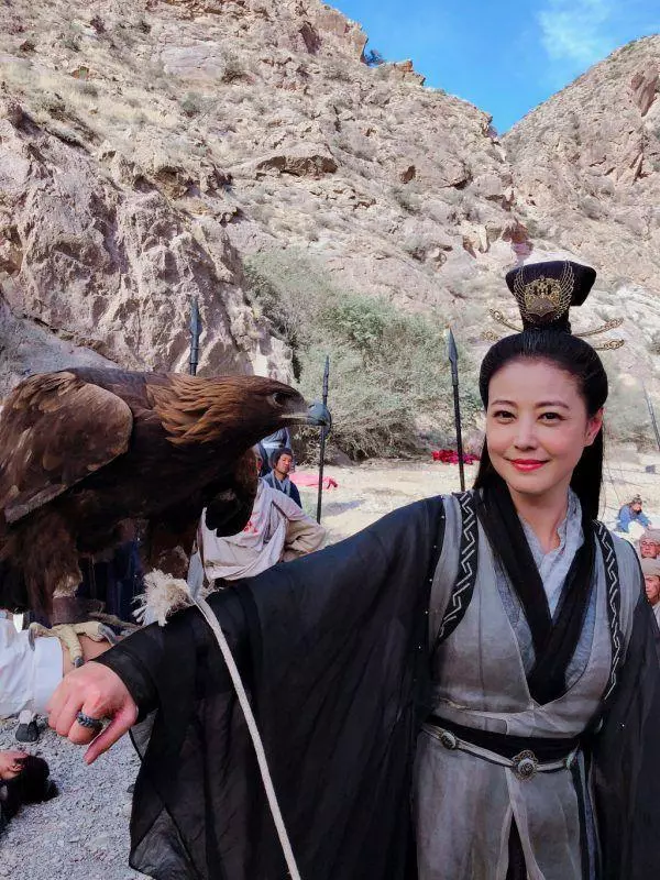 52歲歷經9段失敗感情,不婚不育的她比洪欣更慘!卻成逆齡勵志曲~~~