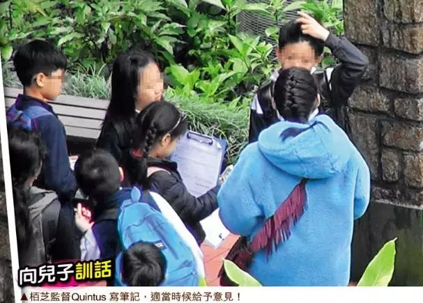 張柏芝兒子越長越像謝霆鋒,野外活動被女同學圍追超受歡迎!