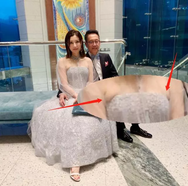 李嘉欣徐子淇出席盛宴無合照,細節暴露兩位貴婦地位有差距!