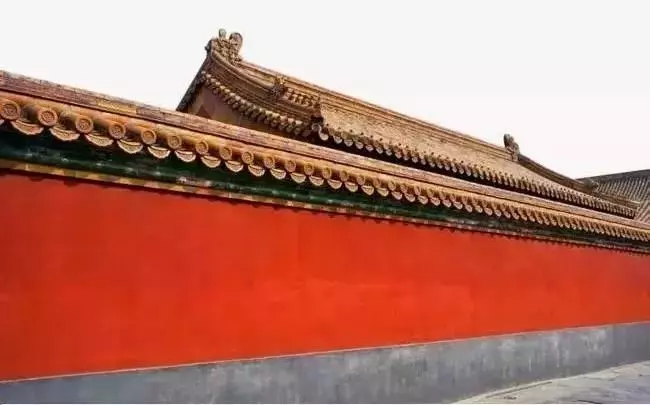 快600年了...為什麼故宮屋頂卻「從來都沒鳥糞」?古人智慧太嚇人:連鳥都不敢過來