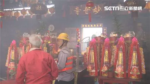 台中寺廟遭祝融 住持「明星兒」曝光!