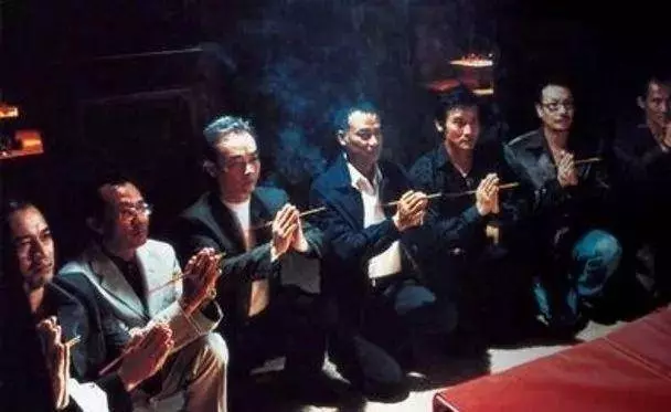 一路走好!前TVB資深老戲骨於日前因病離世:生前曾患有肺炎~~~