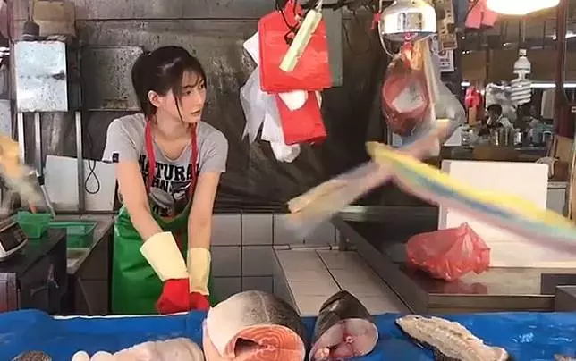 最美魚販回家賣魚 阿澎曝:已解經紀約(包含影片)