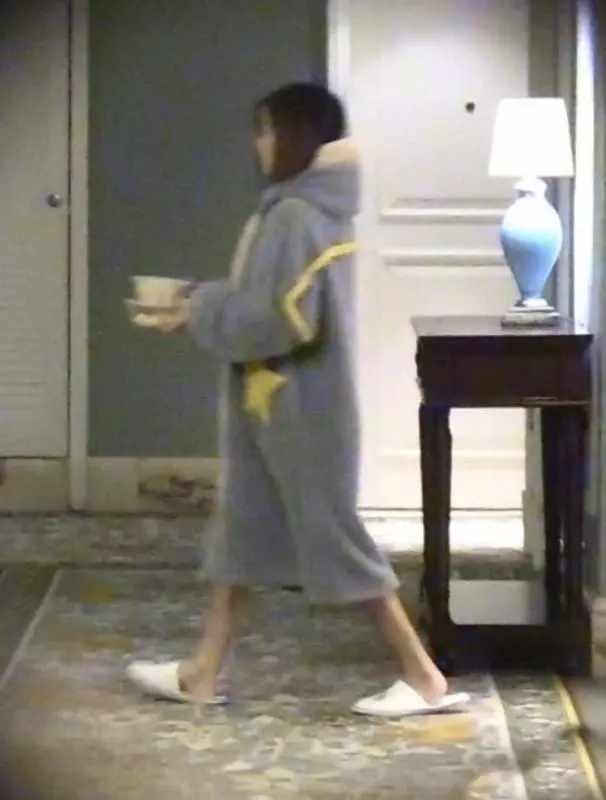 洪欣簡直是女版王寶強?! 傳財產被轉移,搞到和兒子不得不離家租房,借錢度日!
