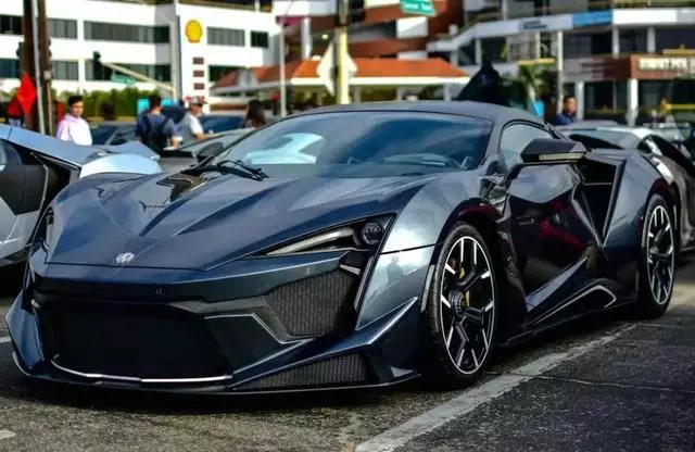 2019年最昂貴的25輛汽車,要你選3輛,你會怎麼選擇?