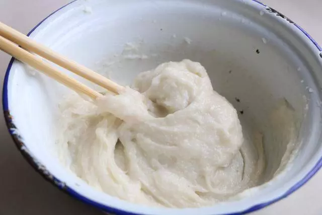 山藥別炒菜了,教你新吃法,一口一個停不了,比油條還好吃