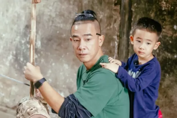 娛樂圈又骯髒又噁心!陳小春都不准孩子接觸,成龍、曾志偉甚至用實際行動告訴你!看到最後一張簡直忍不住!
