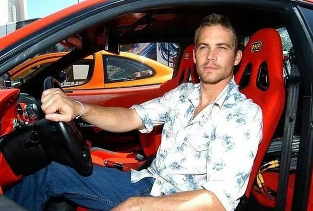 【遺傳爸爸的優良基因】Paul Walker 20歲女兒靚爆鏡,簽約入行當模特兒