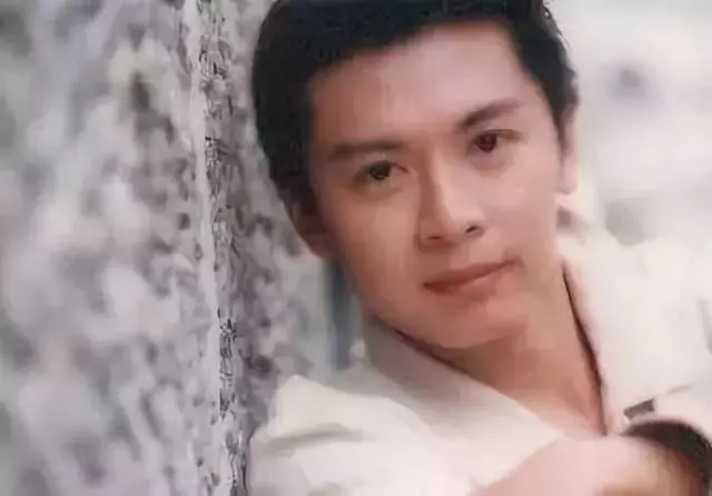 曾經一夜輸掉一億,他卻放下百億家產出家為僧!