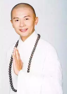 曾經一夜輸掉一億,他卻放下百億家產出家為僧!