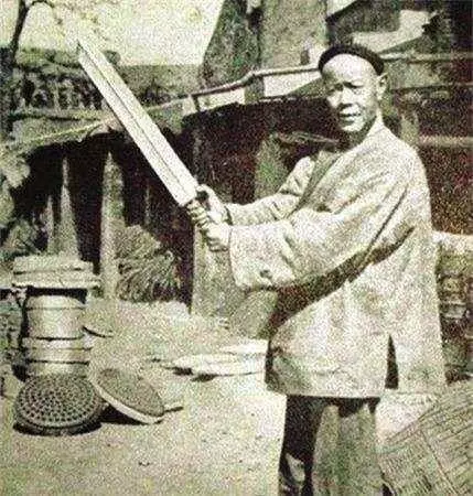 清朝最後一名劊子手, 一生殺過三百多人,最終陰債過多,晚年悽慘