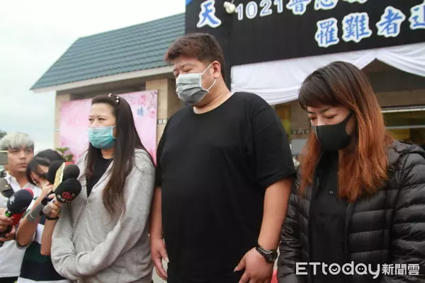 普悠瑪奪董家8命!她哽咽曝「二女兒崩潰摔自己」想不開 法師通靈後發現「爸爸有話要說」