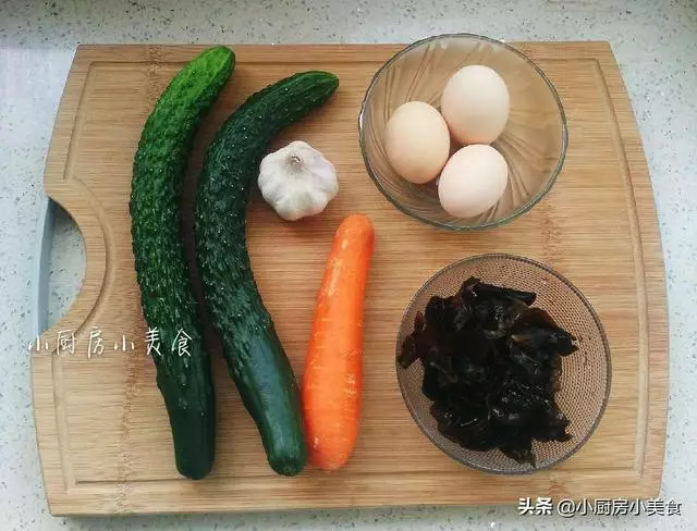 木耳有營養,炒木耳切記這樣下鍋,安全不會燙傷