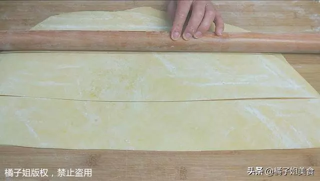 我家餛飩皮從來不買,教你秘製做法,4塊錢做60張,乾淨衛生健康