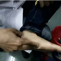 揉耳朵,最簡單的養生法,每天只需10分鐘,氣血通暢了,病痛減少了,身體發生驚人變化