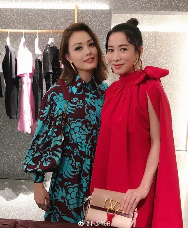 李英愛8歲女兒近照,長開後比咘咘還漂亮,鼻子臉型就贏在起跑線!