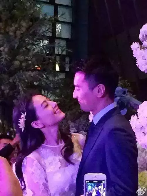 李英愛8歲女兒近照,長開後比咘咘還漂亮,鼻子臉型就贏在起跑線!