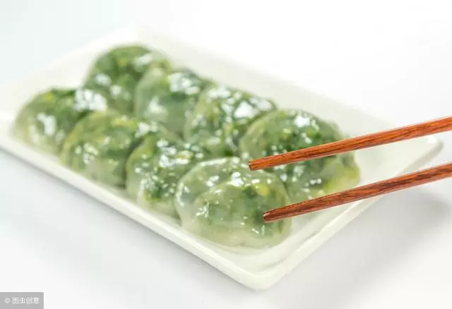 韭菜雖好,但不要亂吃!體質較弱、消化能力較差,而韭菜本身不易消化,因此要少吃