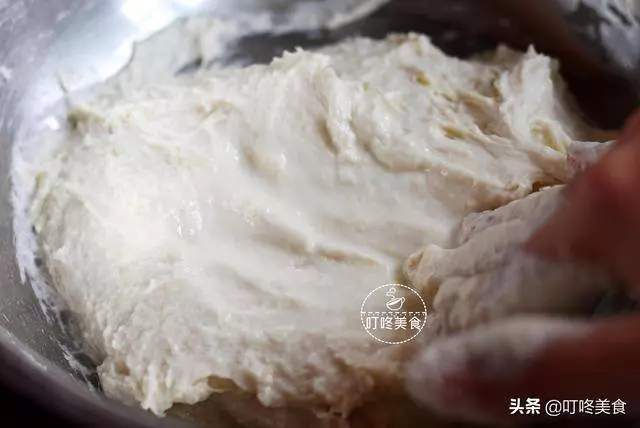 春卷皮別再買了,2分鐘教你在家做,又薄又韌,10秒烙一張