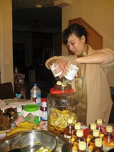 (真人真事) 專治大腸癌的秘方!她喝了半年居然好轉了!抗癌又養生