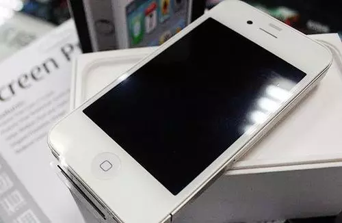 女大生賣舊iphone忘清私密照...結果悲劇了!