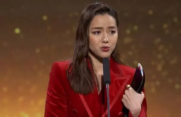 【紅星大獎2019】周初明獲特別成就獎【患有肌肉萎縮的他上台獻上感人致詞】全場爆哭