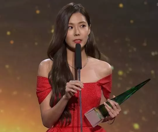 【紅星大獎2019】周初明獲特別成就獎【患有肌肉萎縮的他上台獻上感人致詞】全場爆哭