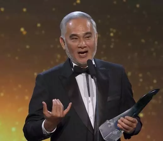 【紅星大獎2019】周初明獲特別成就獎【患有肌肉萎縮的他上台獻上感人致詞】全場爆哭